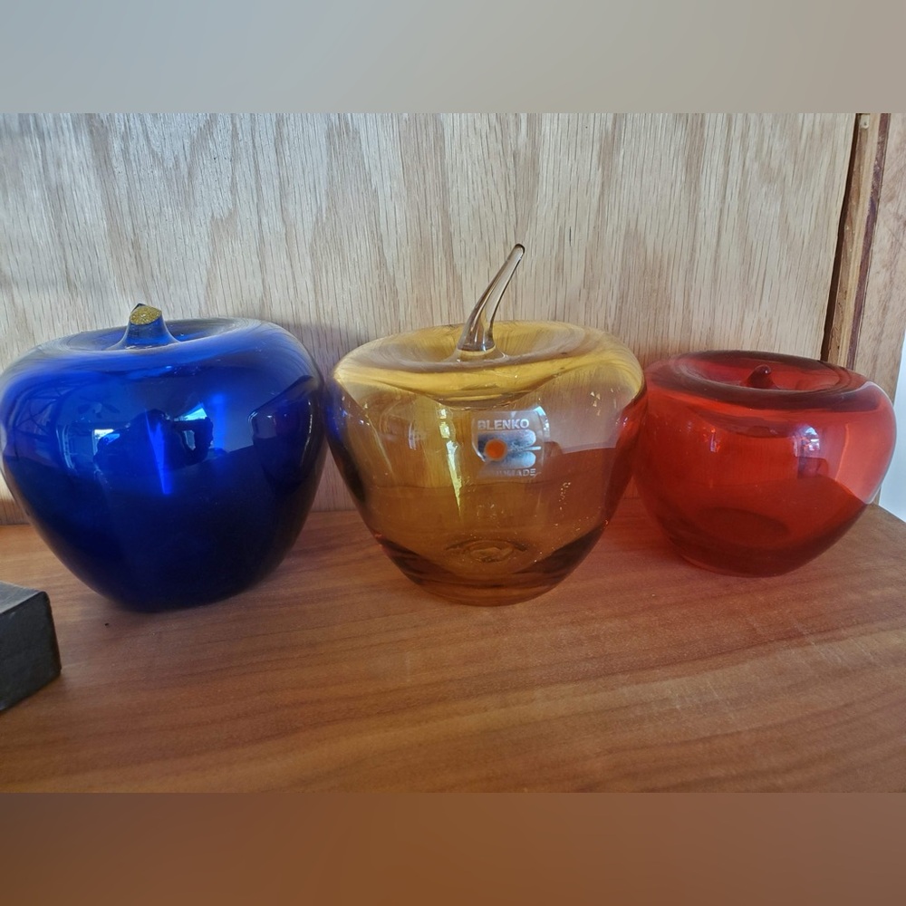 Blenko Apples - Buy 1 Get 2 FREE